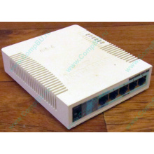 БУ маршрутизатор Mikrotik RB951G-2HnD в Элисте, БУ роутер Mikrotik RB951G-2HnD (Элиста)